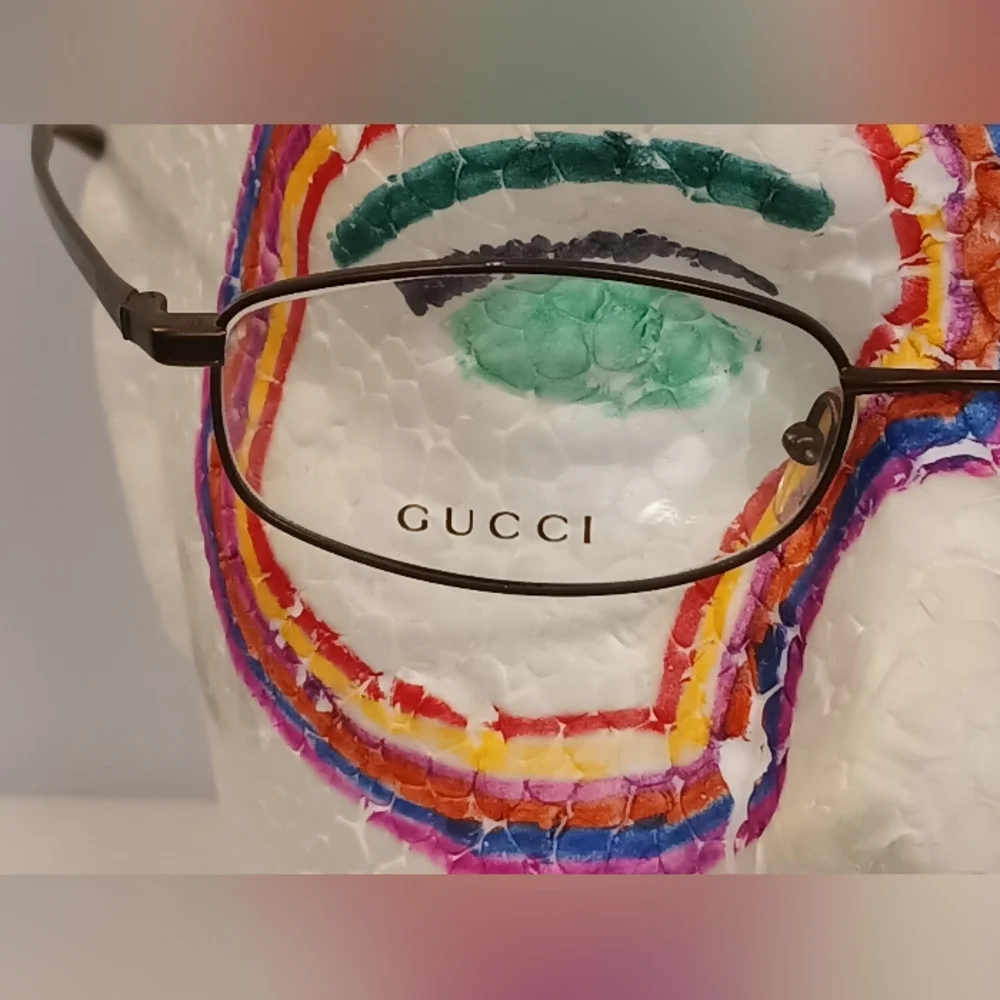 𝑮𝑼𝑪𝑪𝑰 𝑻𝒊𝒕𝒂𝒏𝒊𝒖𝒎 𝟏𝟑𝟓/𝑮𝒈𝟏𝟕𝟎𝟒 𝑩𝒓𝒐𝒏𝒛𝒆 𝑮𝒍𝒂𝒔𝒔𝒆𝒔 - Picture 3 of 10